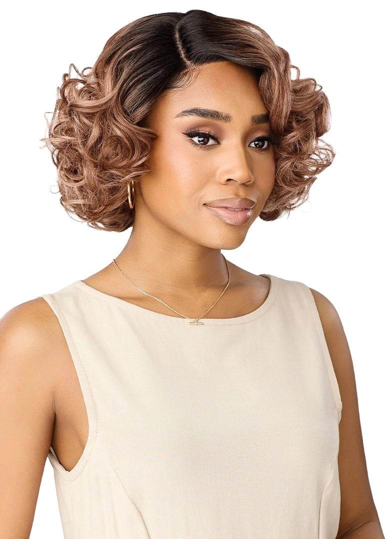 Outre Synthetic Pre-Plucked HD Transparent Lace Front Wig Every 50 QLEWE50
