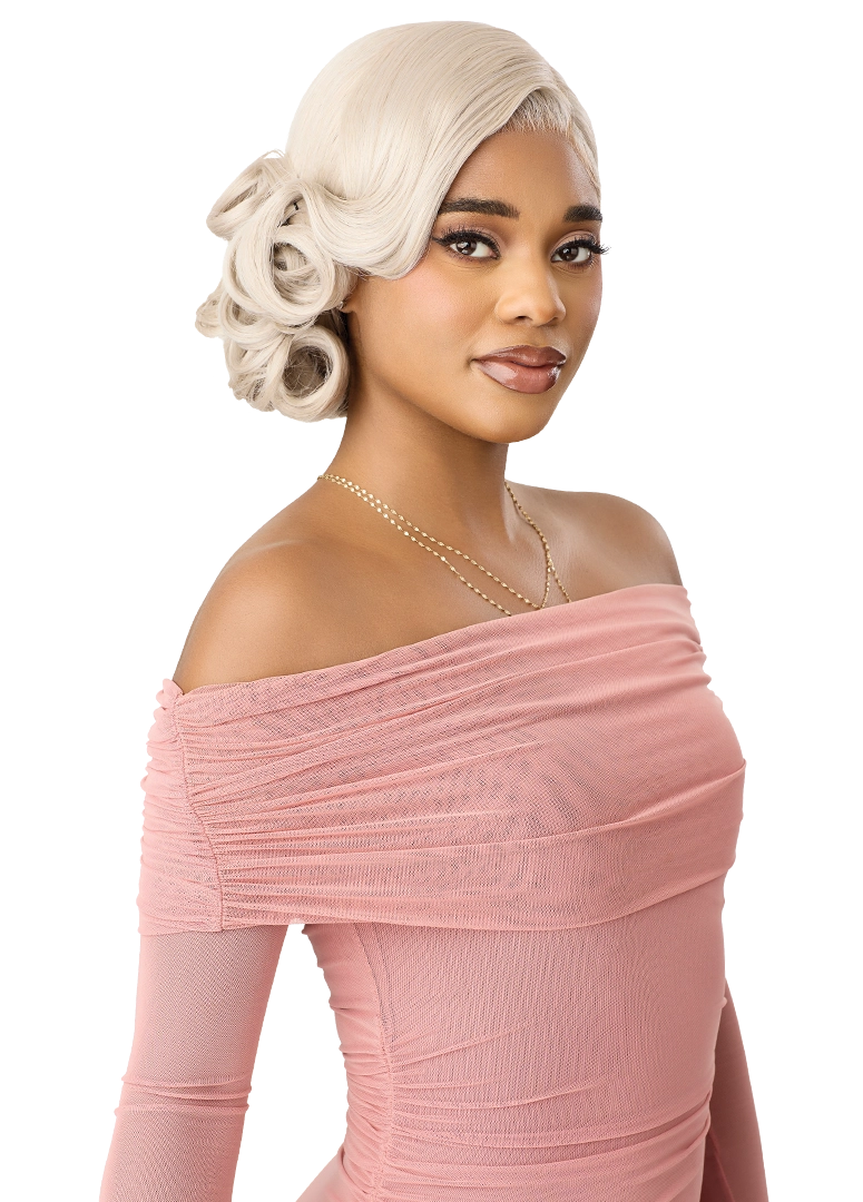 Outre Synthetic Melted Hairline HD Lace Front Wig MH131 QLMHMH131 - Elevate Styles