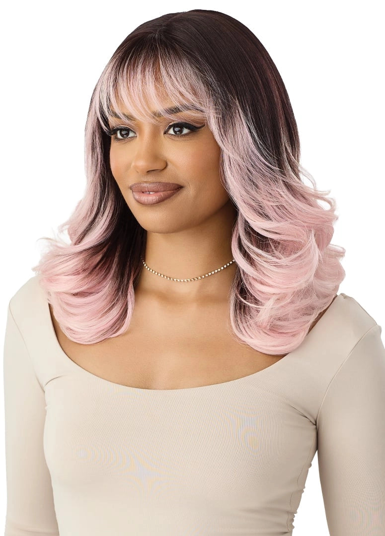 Outre Lace Front Wig – Damali (16") | Salon-Styled Glueless Wig with Bangs QLDAM - Elevate Styles