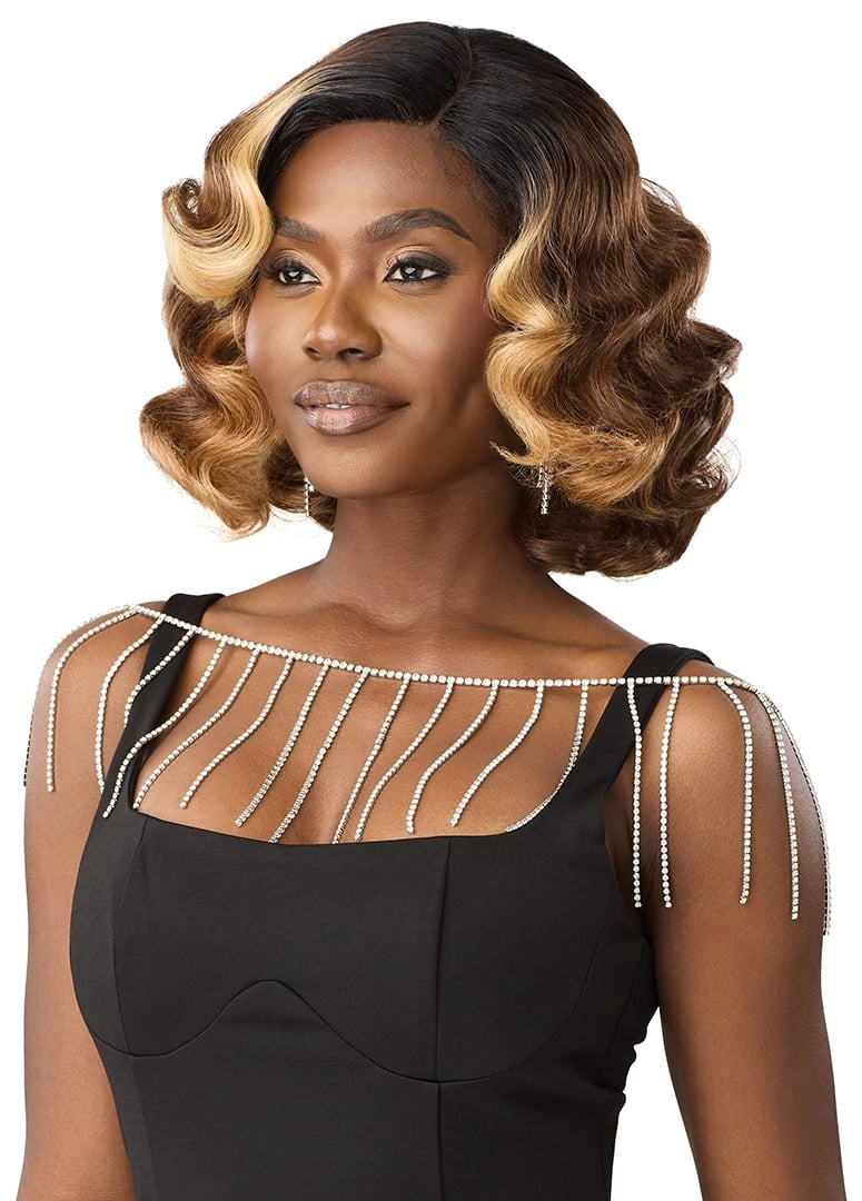 Outre Synthetic Glueless HD Transparent Lace Front Wig Ezildah QLEZI - Elevate Styles